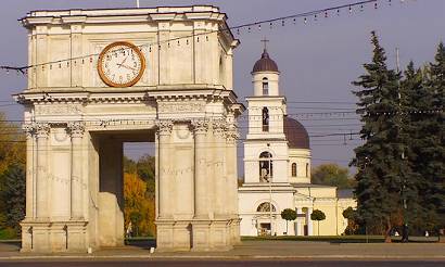 TRAGUARDI SOCIALI / n.50 Novembre / Dicembre 2011 :: La prima Settimana Sociale dei cattolici in Moldova